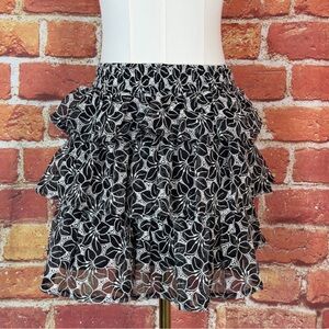 En Saison Black‎ and White Floral Mini Skirt Size Small NEW